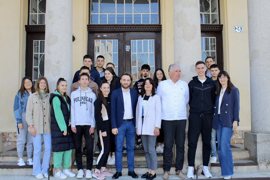 Filozofski fakultet Sveučilišta u Mostaru predstavio studijske programe u Gimnaziji fra Dominika Mandića u Širokom Brijegu