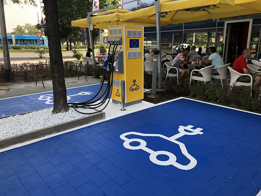 Europa mora stvoriti uvjete za ubrzanu gradnju infrastrukture za električna vozila
