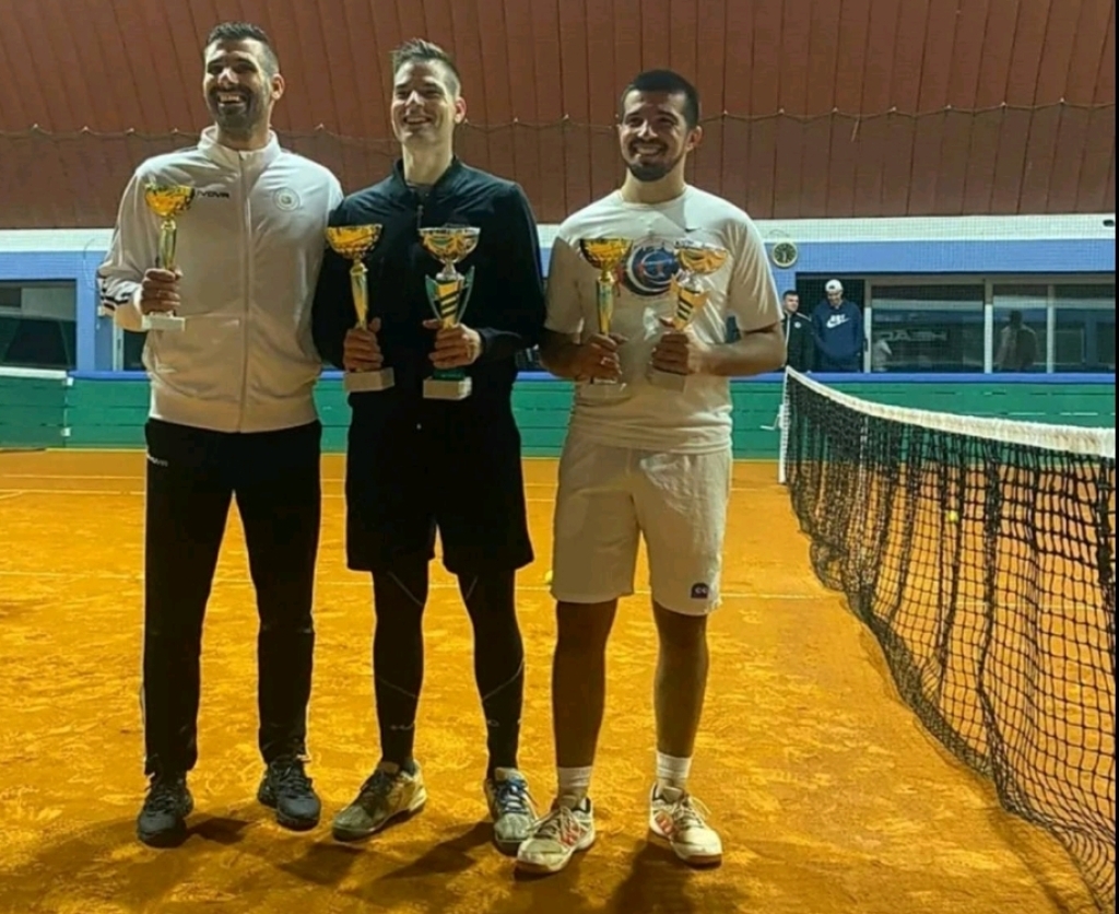 Završena rekreativna liga u tenisu