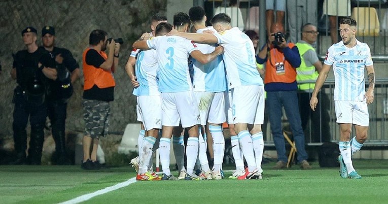 Odlična Rijeka pobjedom protiv Hajduka došla do prvog mjesta