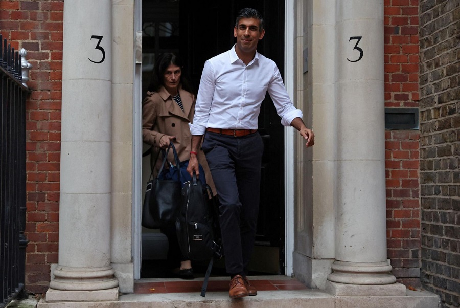 Rishi Sunak novi britanski premijer, visokoškolovani kadar koji je bogatiji od monarha u Buckinghamskoj palači