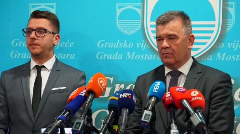 KRENULO GA – Salem Marić na svim funkcijama u Mostaru pozapošljavao skoru svu užu i širu rodbinu