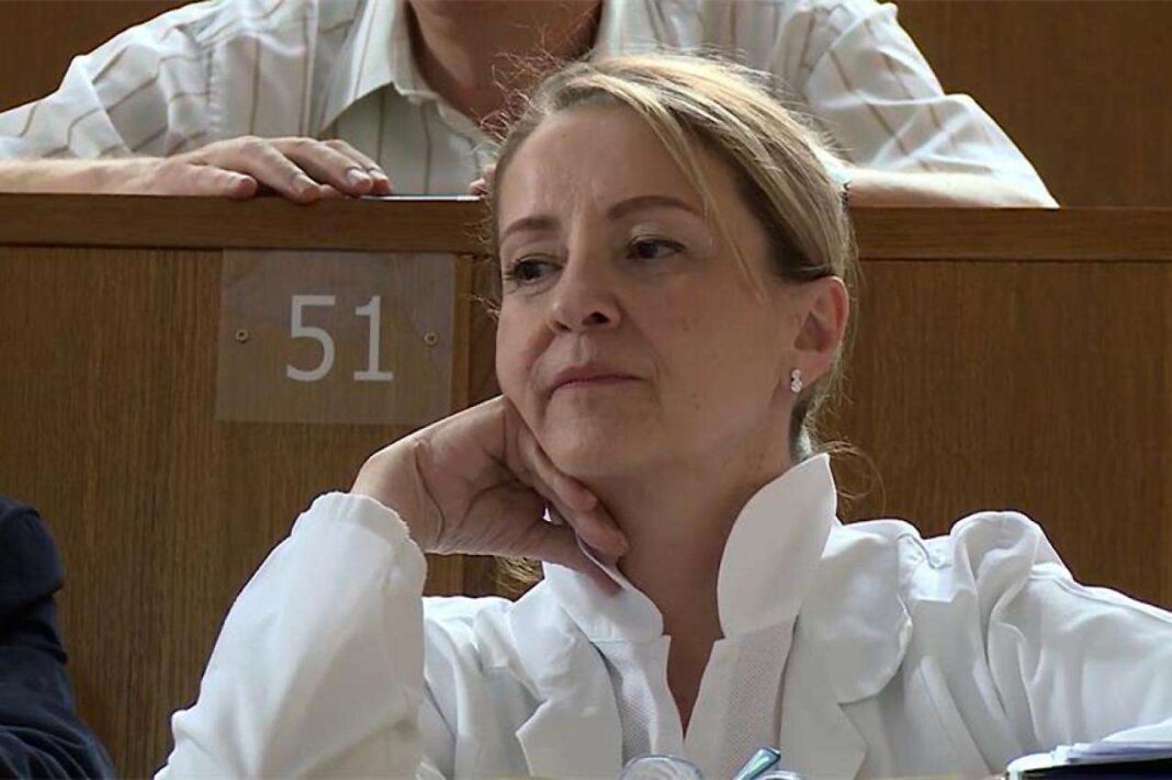 Sebija Izetbegović bit će smijenjena. Ni bolovanje je ne može spasiti