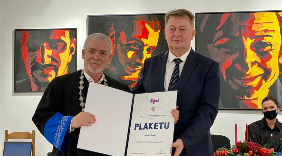 Predsjednik i dopredsjednik Vlade ŽZH dobitnici plakete za razvoj i promociju ALU Široki Brijeg