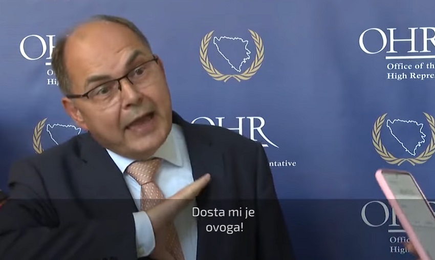 VIDEO: Schmidt doslovno popiz… počinje kontati di je došao!