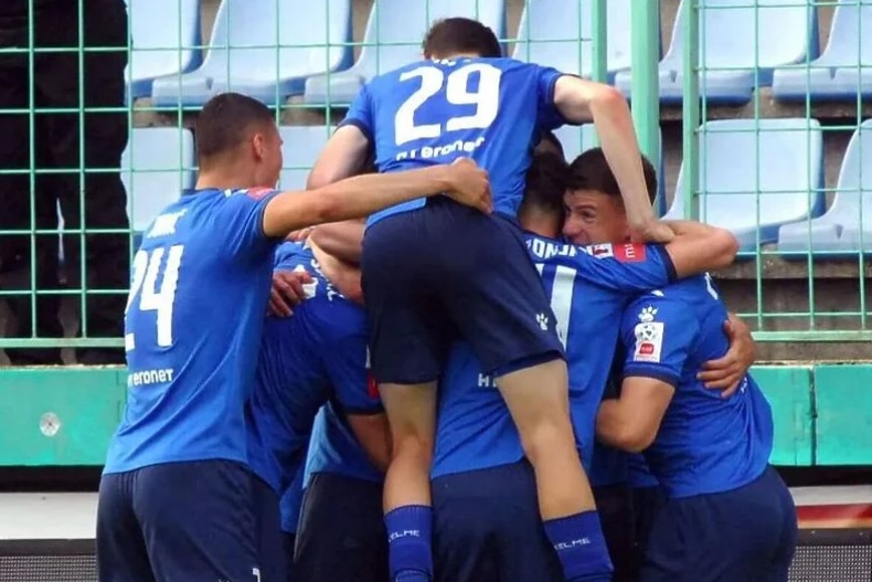 Pobjedom nad Leotarom, nogometaši Širokog Brijega probili se na prvo mjesto prvenstvene tabele