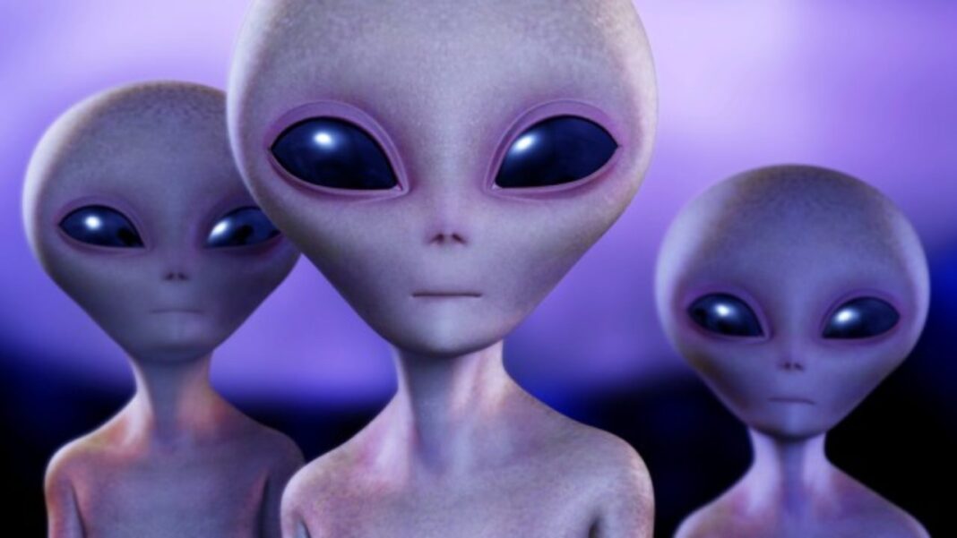 “MOŽDA U(NA)PALI” – NASA šalje u svemir slike golih ljudi kako bi ‘privukli izvanzemaljce’