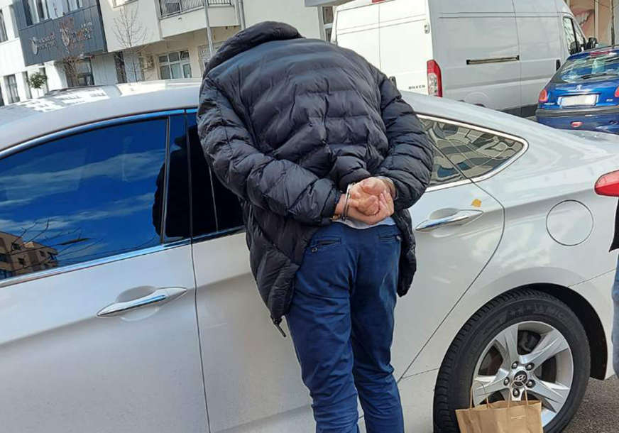 Stručni suradnik tužiteljstvu u Banjaluci uhićen jer je tražio mito, posebnu Nutellu iz Austrije i 3.000 E