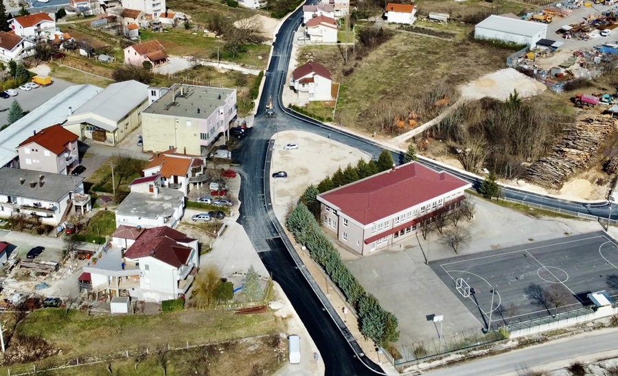 VIDEO: Završena rekonstrukcija Ugrovačke ulice u naselju Trn