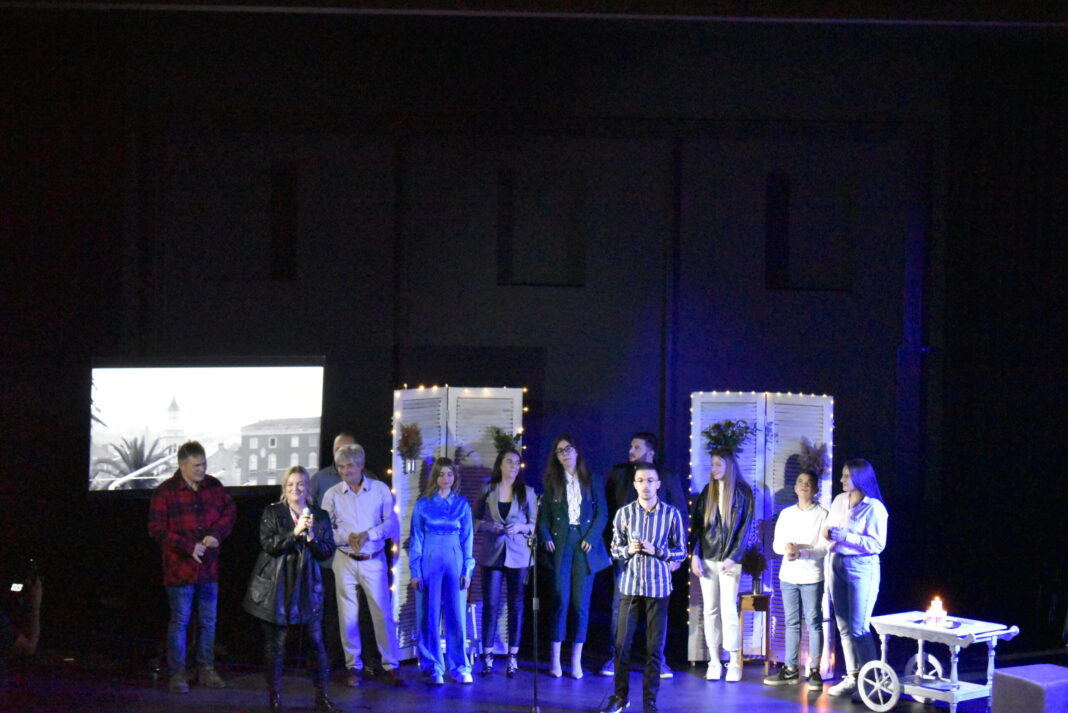 VIDEO Koncert “Umro sam, al sam živ”