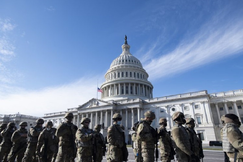 Washington uveo sankcije Rusiji i protjerao deset diplomata