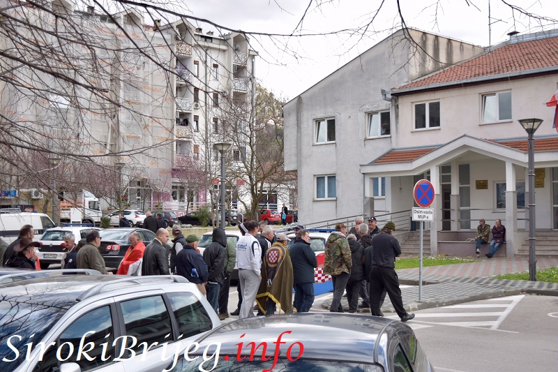 Trebate li uopće živjeti zaboravljeni branitelji ?