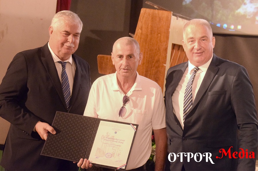 Mladen Ljubić – Vajta nadmašio pok fra Ivana Ševu u ulizivanju Draganu Čoviću!