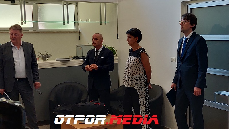 VIDEO: Vlada ŽZH tjera “potporama” sugrađane da rade na što više djece, naravno, ako su u mogućnosti!