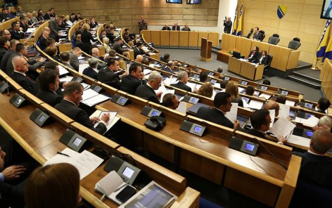 UPEKLO NEŠTO! – Zastupnički dom parlamenta BiH nakon mjeseci ucjenjivanja usvojio proračun za 2024.