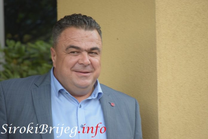 DOZNAJEMO: FUP pretresa kuću bivšeg ministra MUP-a ŽZH Zdravka Borasa