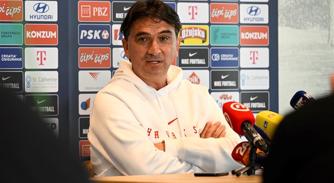 Izbornik hrvatske reprezentacije, Zlatko Dalić, odabrao je 23 igrača za rujansko okupljanje