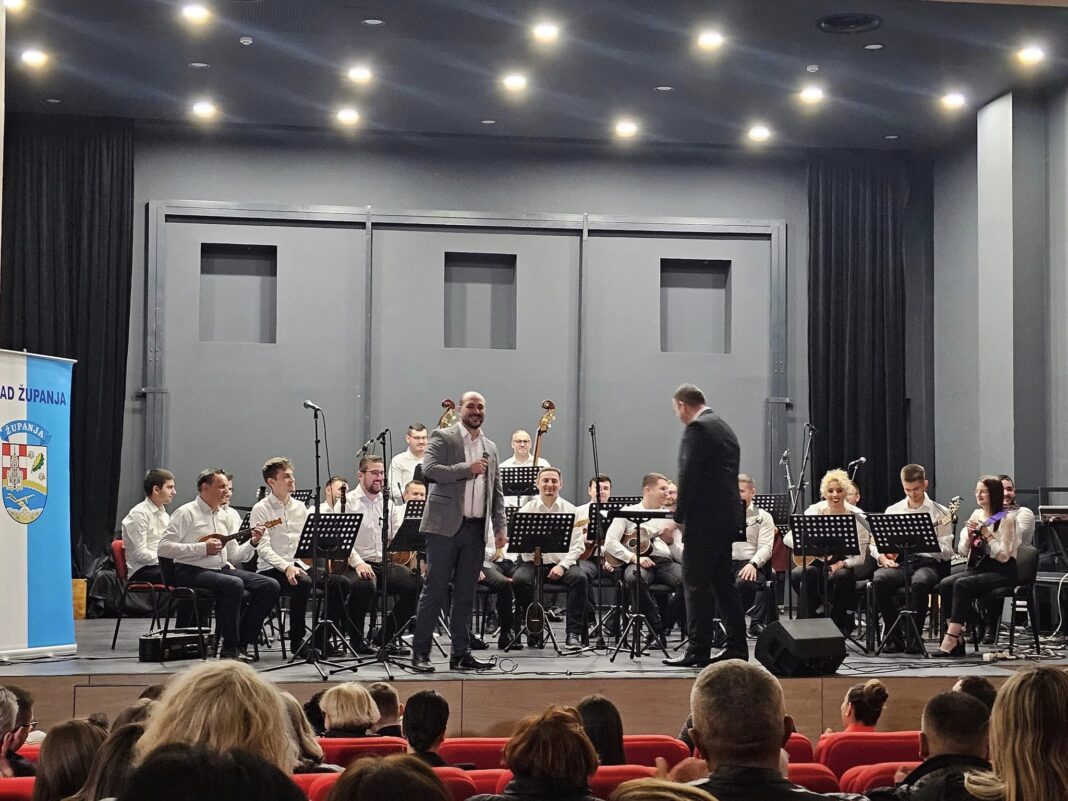 Županjski tamburaški orkestar priredio večer za sjećanje u Ljubuškom