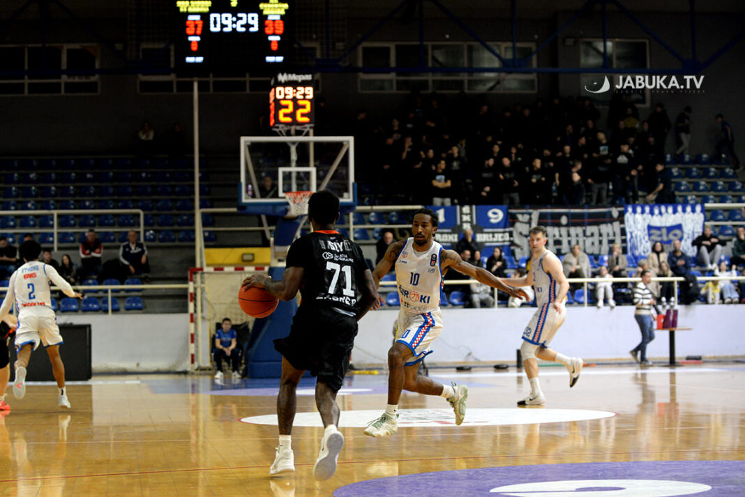 Cedevita slavila na Pecari