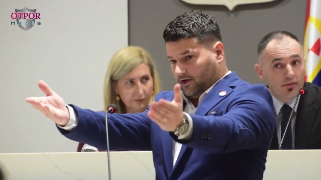 Zavrzlame oko imenovanje ministara Zvonimira Širića i Mate Lončara i smjene Daria Sesara