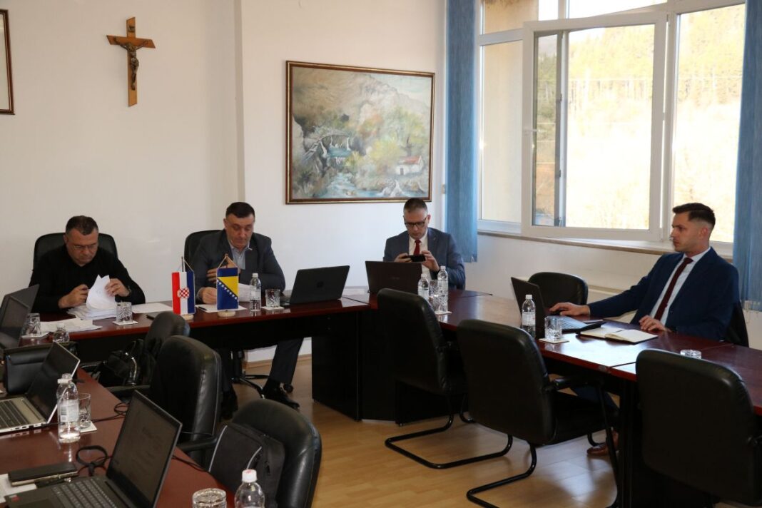 Zapošljavanje, proračunske naknade i programi rada: zaključci 85. sjednice Vlade ŽZH