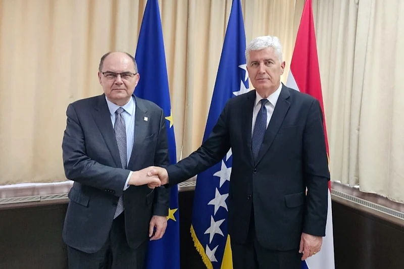 Sastali se Čović i Schmidt – SLIKA SVE GOVORI!