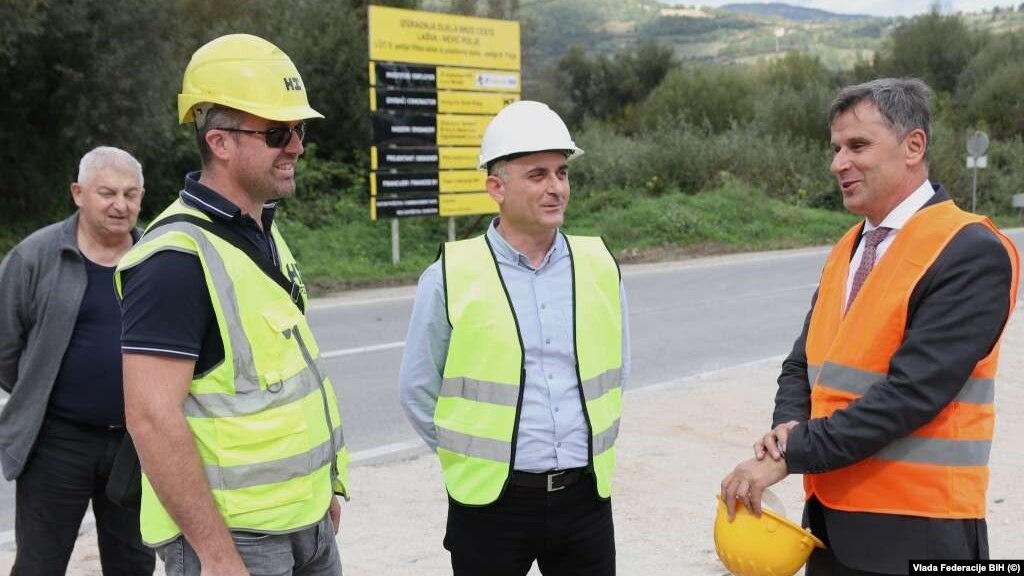 Lasiću / Novaliću di su nestali milijuni? Dva desetljeća političkih obećanja i ni pet kilometara brze ceste u srednjoj Bosni