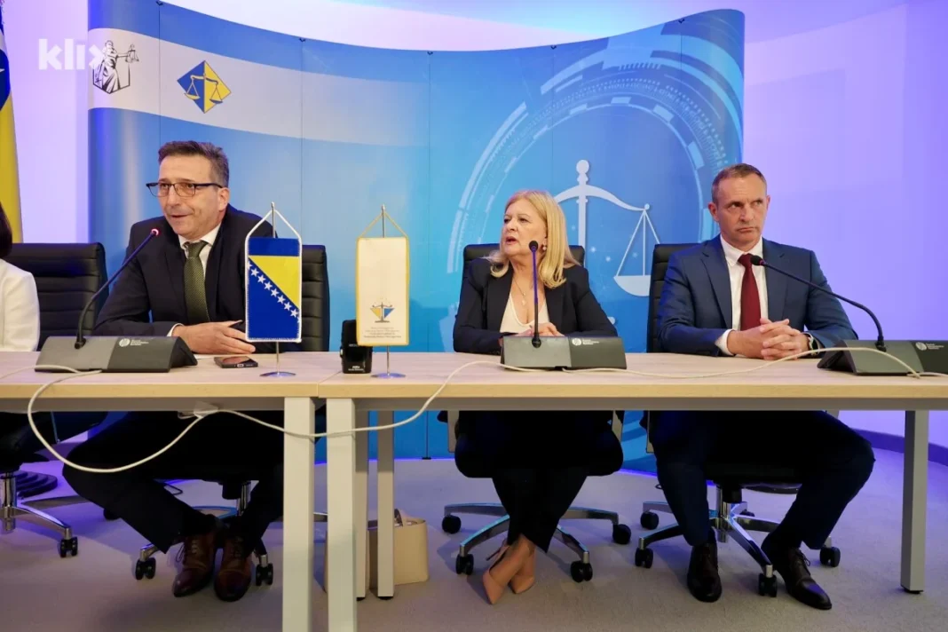 Prvi korak ka pravednijoj BiH – otvoreni odjeli za korupciju i organizirani kriminal!