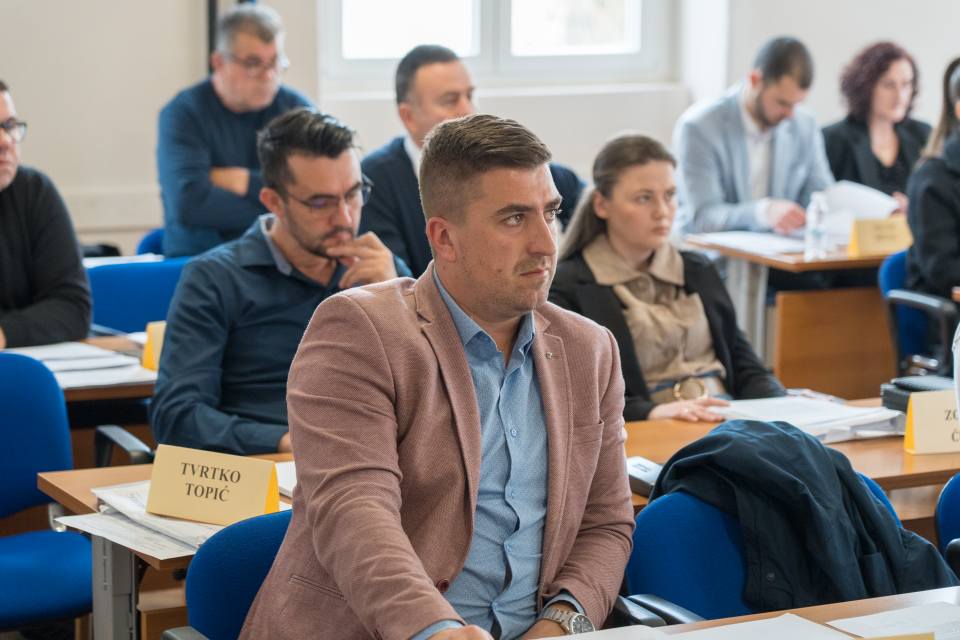 Tomislav Lasić zatražio da Grad Široki Brijeg izađe ususret mladima koji grade ili kupuju svoju prvu nekretninu