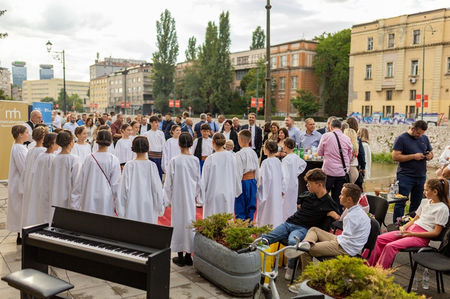 Mirisi, glazba i umjetnost: Širokobriješka kultura na sarajevskoj Šetnici