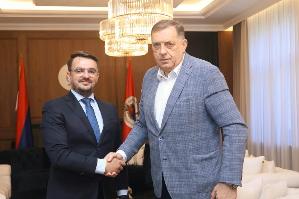 Dodik pao? HDZ-ovac preuzeo vlast u RS-u i potpisao uvođenje rezervnog sastava MUP-a RS
