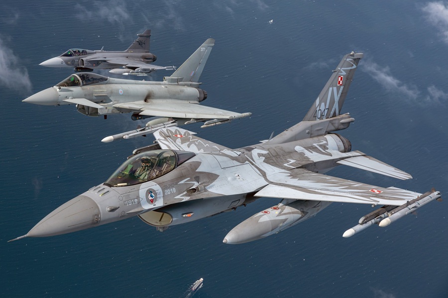 Britanija šalje borbene avione Typhoon u Poljsku: “Rusija prijeti Europi”