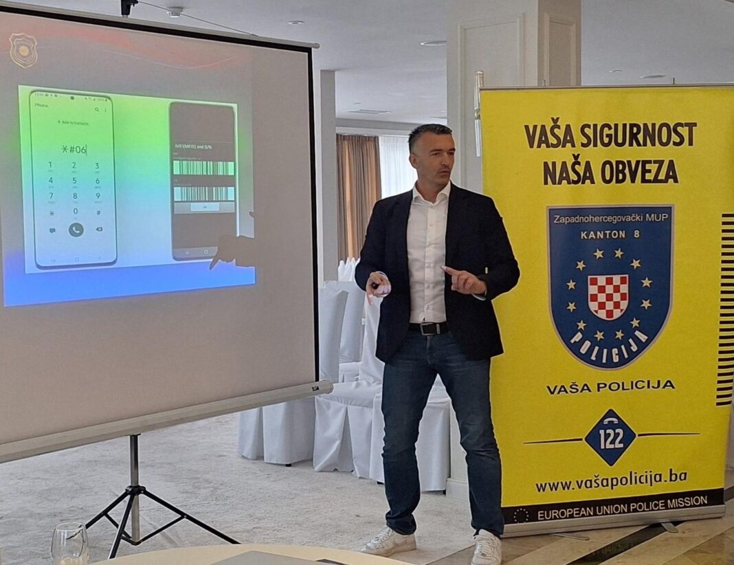Nova linija obrane – policajci ŽZH ulaze u borbu s prijetnjama iz virtualnog svijeta!