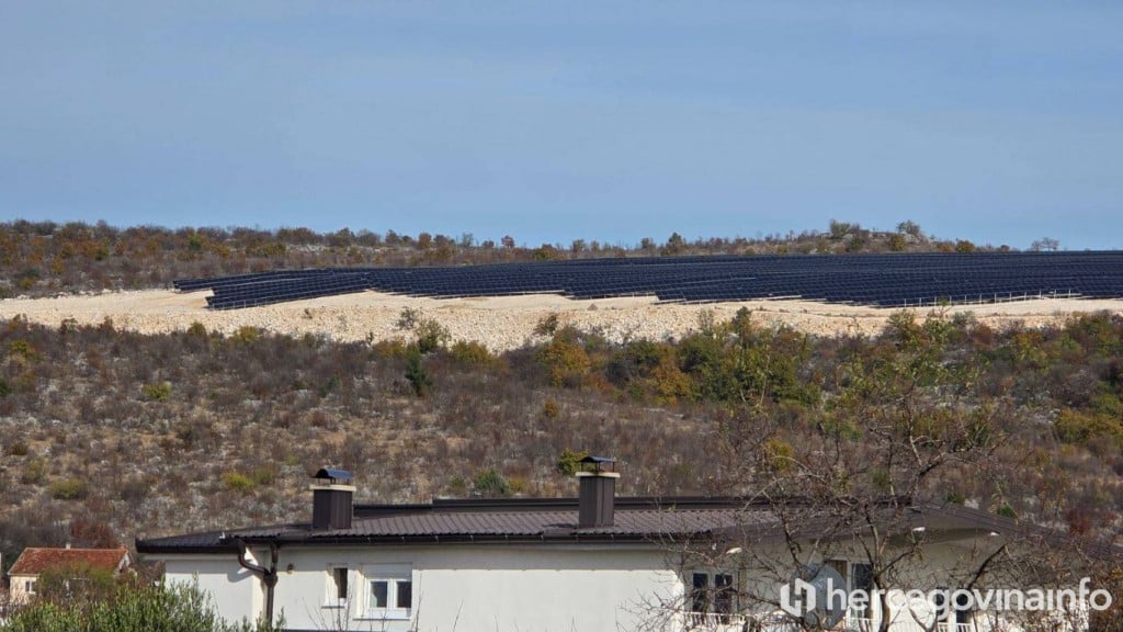 “Maminjo crni oblaci ti se nadvijaju” – Poništena još jedna urbanistička dozvola višemilijunskoj solarnoj investiciji