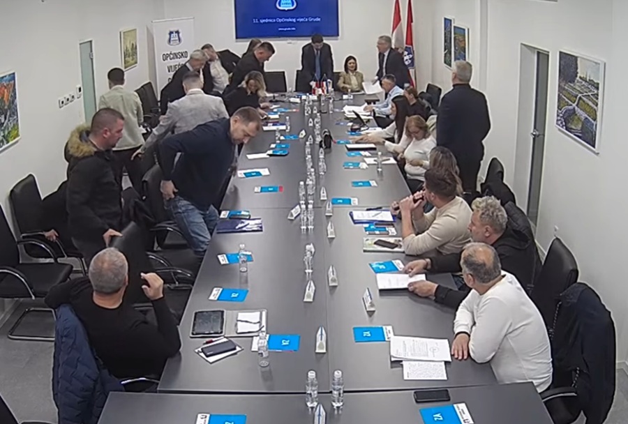 Novi kaos u Općinskom vijeću Grude: Sjednica trajala samo 25 minuta