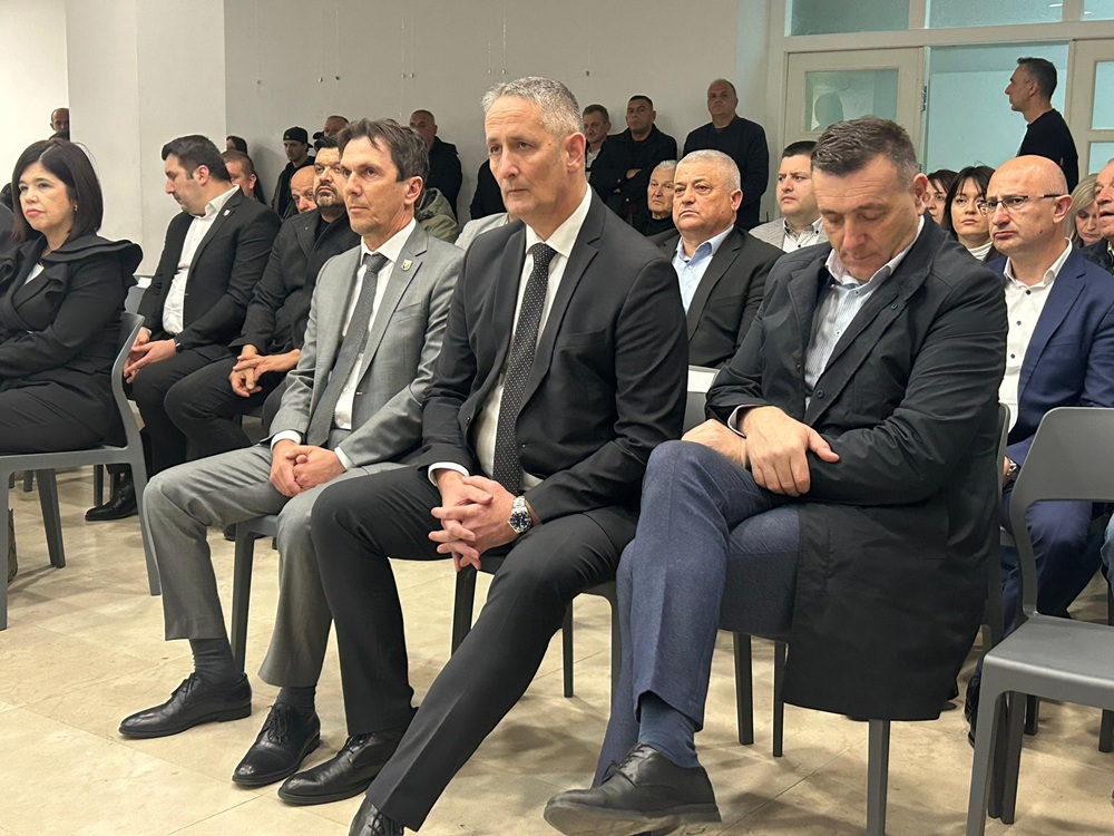 Biološki vapaj ili poruka središnjici?
