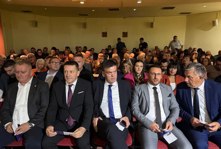 OPORBENI LIDERI UJEDINJENI U RAMI: “Vraćamo državu narodu, a one koji su nas doveli u ovo stanje čeka kazna”