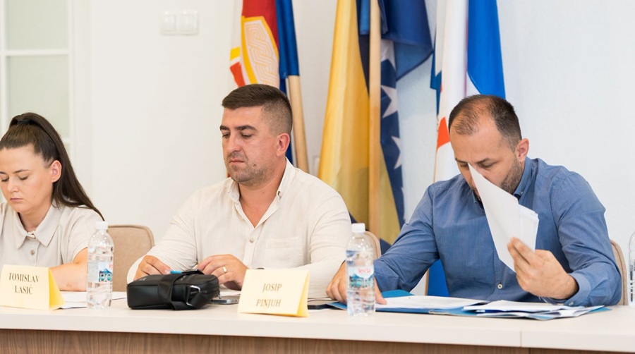 Brojke govore: tko pita, tko raspravlja, a tko šuti?